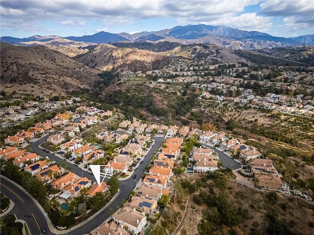 drone / aerial view with a mountain view