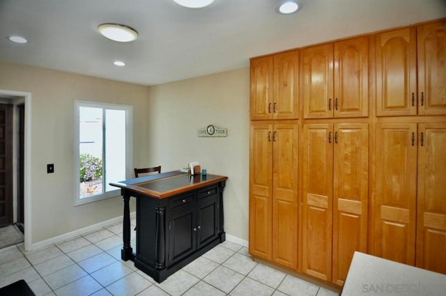 kitchen featuring light tile patterned floors