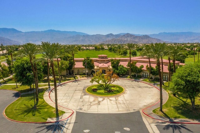 surrounding community featuring a mountain view