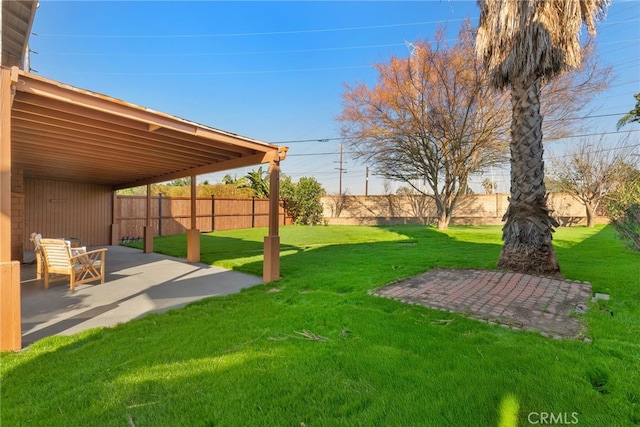 view of yard with a patio