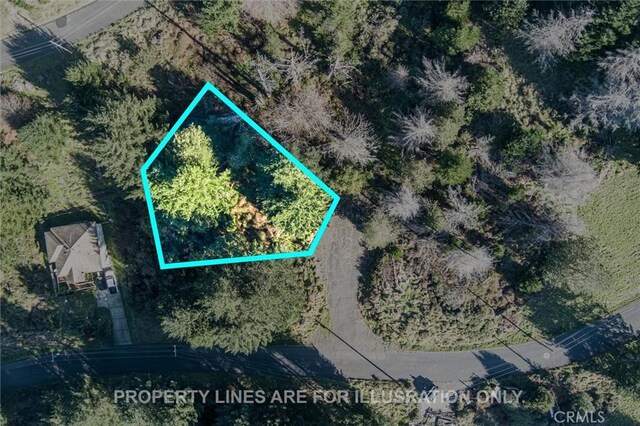 11 Rich Cir, Garberville, CA 95589