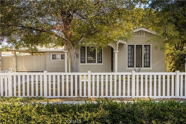 view of front of house