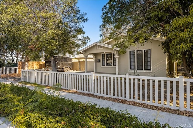 view of front of property