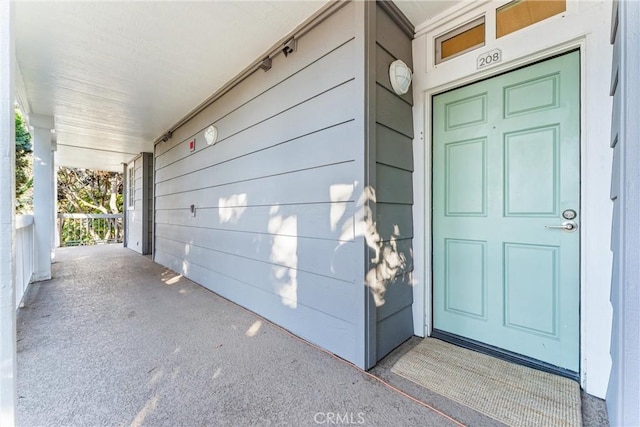 view of entrance to property