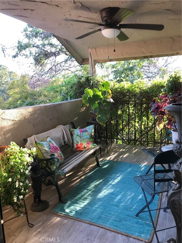 balcony with ceiling fan