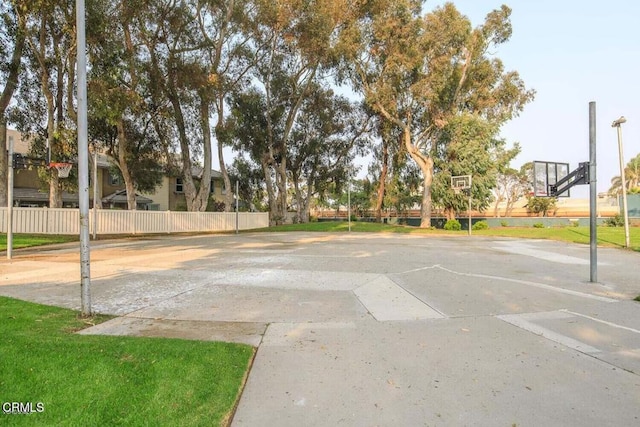784 Seawind Way, Port Hueneme, CA 93041 - view of basketball court featuring community basketball court