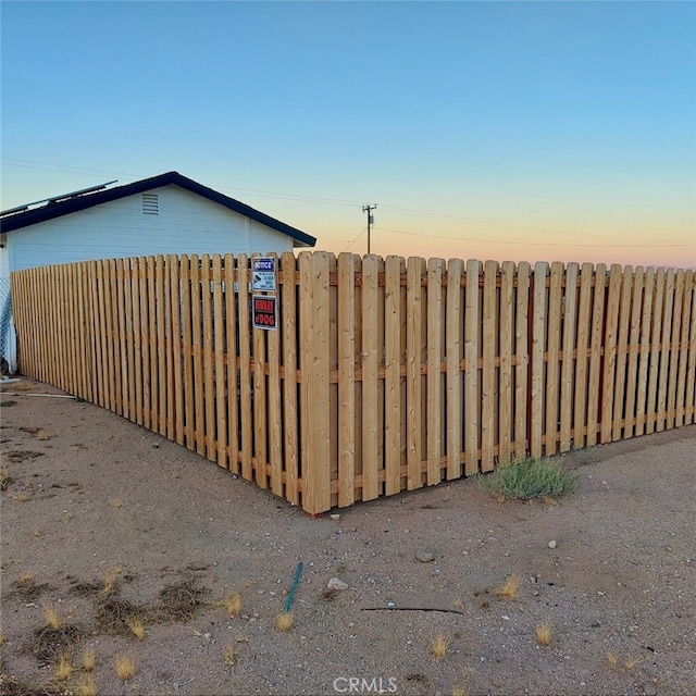 56133 Jesse Rd, Landers, CA 92285 - view of side of home