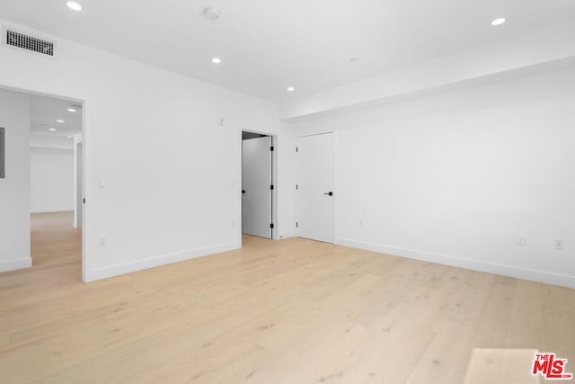 unfurnished bedroom with light hardwood / wood-style flooring