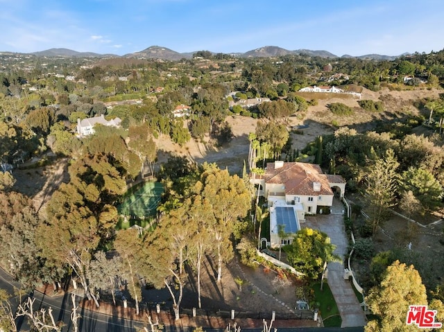 bird's eye view featuring a mountain view