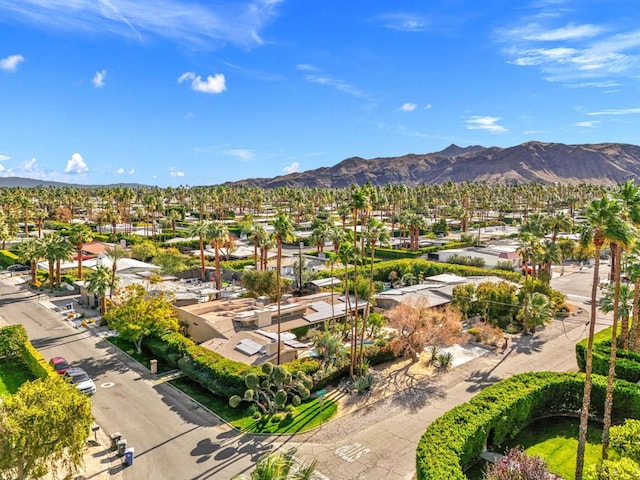 bird's eye view featuring a mountain view