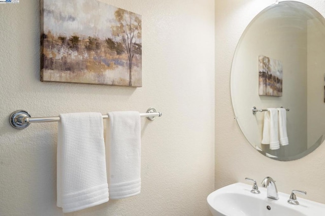 bathroom with sink