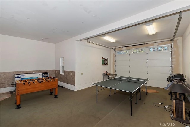 playroom with concrete flooring