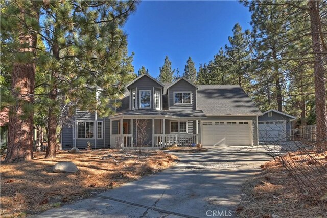 view of front of property featuring covered porch