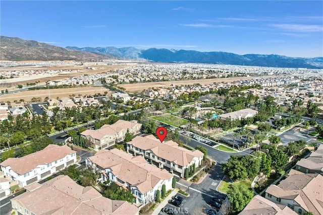 bird's eye view with a mountain view