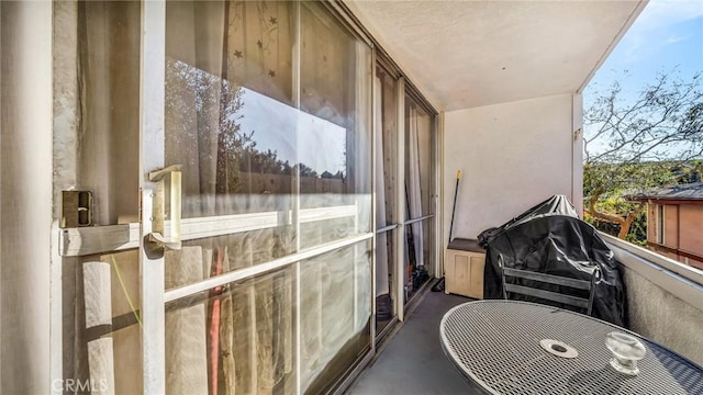 6435 Green Valley Cir Unit 214, Culver City, CA 90230 - balcony featuring area for grilling