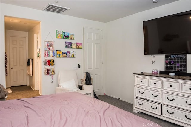 bedroom featuring carpet flooring