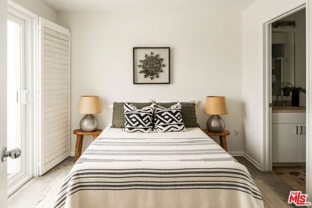 bedroom featuring sink