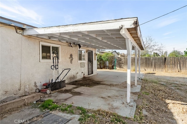 1538 W 15th St, San Bernardino, CA 92411 - view of patio / terrace with fence
