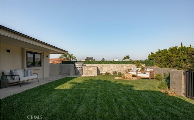 view of yard with a patio area