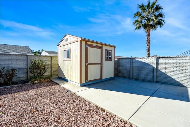 view of outbuilding