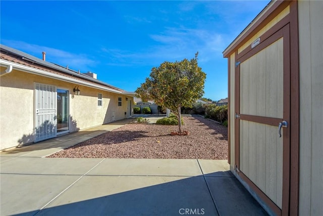 view of yard with a patio