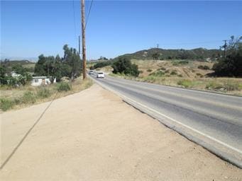 Listing photo 3 for 25700 Bundy Cyn, Menifee CA 92584