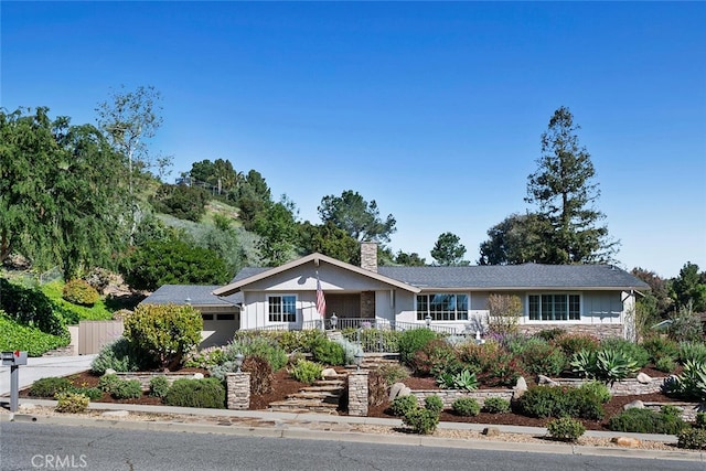 view of front of property