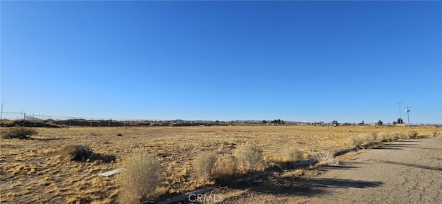 Listing photo 2 for 800 Mimosa Rd, Adelanto CA 92301