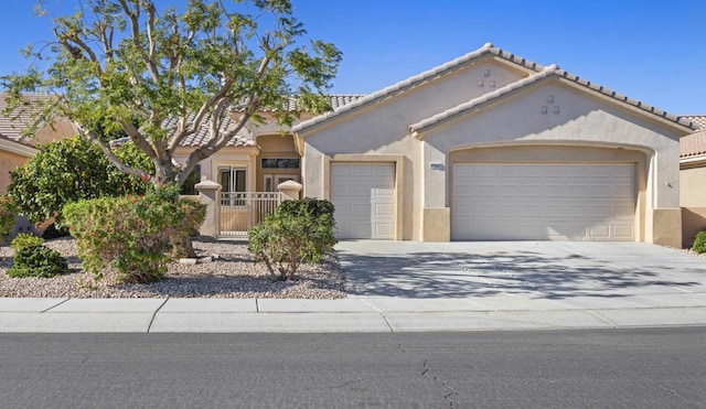 Listing photo 2 for 39311 Blossom Cir, Palm Desert CA 92211