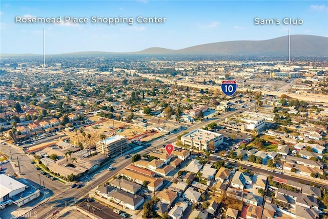 bird's eye view featuring a mountain view