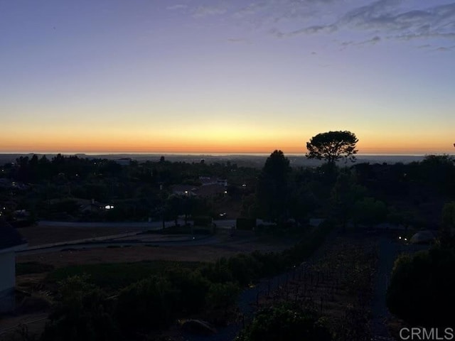 view of aerial view at dusk