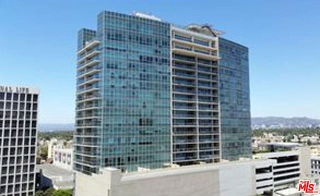 view of building exterior