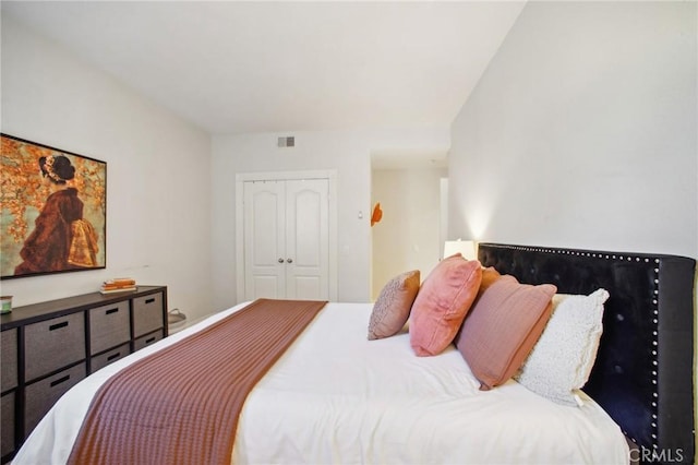 bedroom featuring a closet