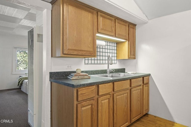 kitchen featuring sink