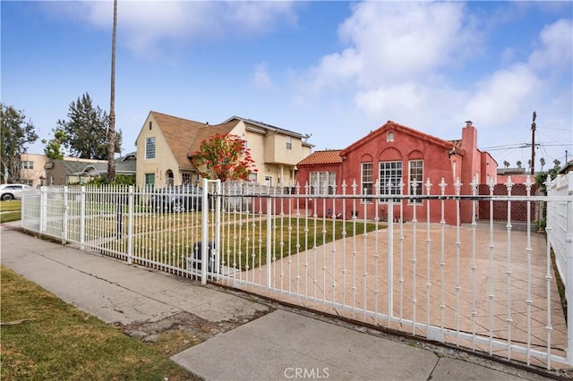 view of front of house with a front yard