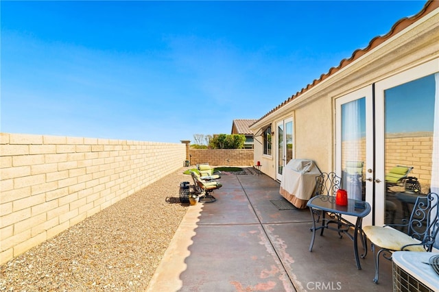 view of patio featuring area for grilling