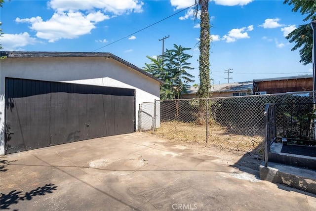 exterior space with an outbuilding