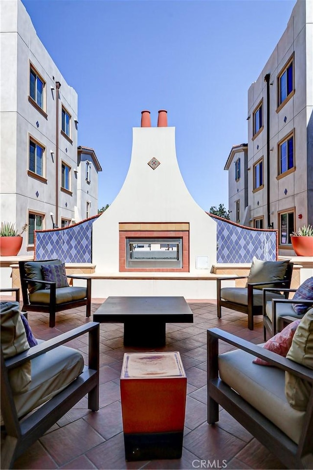 view of patio featuring outdoor lounge area