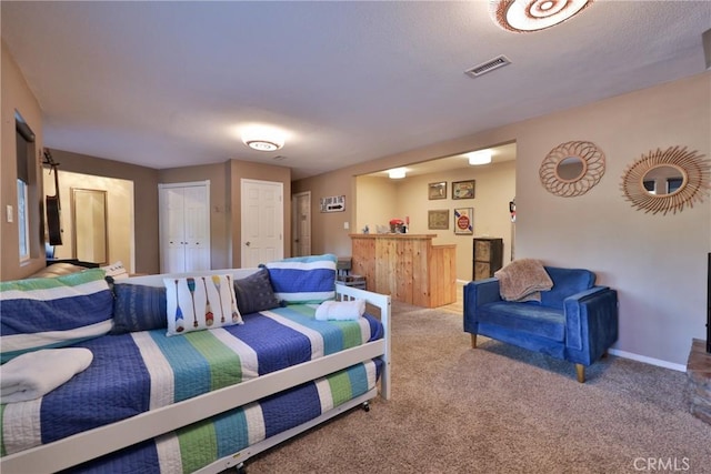 bedroom with carpet flooring