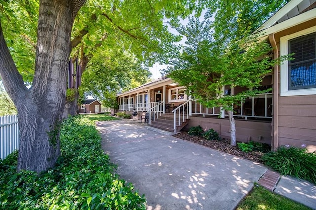 view of front of house