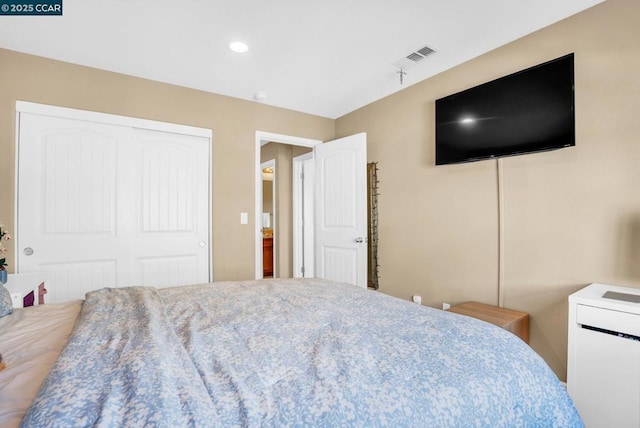 bedroom featuring a closet