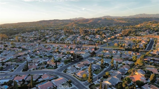 bird's eye view with a mountain view