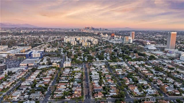 view of aerial view at dusk