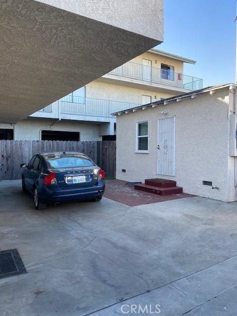 view of front of property with a patio