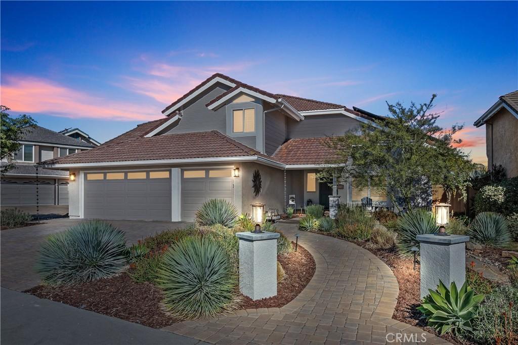 front of property featuring a garage