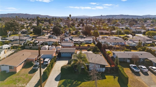 bird's eye view featuring a mountain view