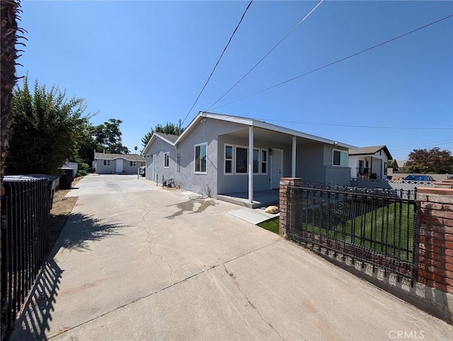 view of front of home