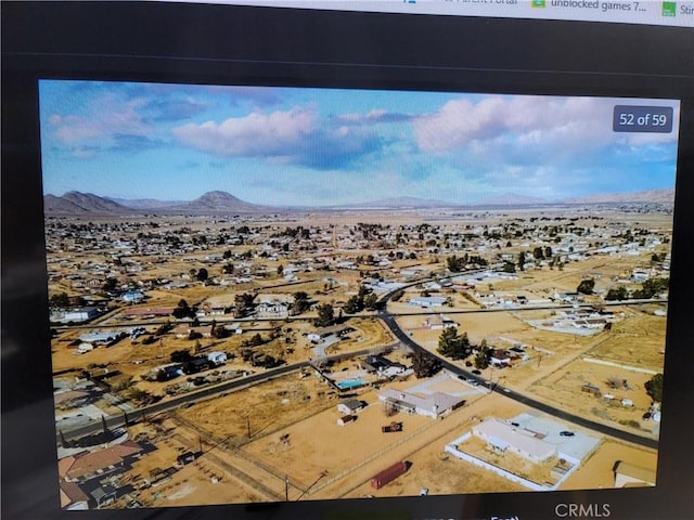 bird's eye view featuring a mountain view