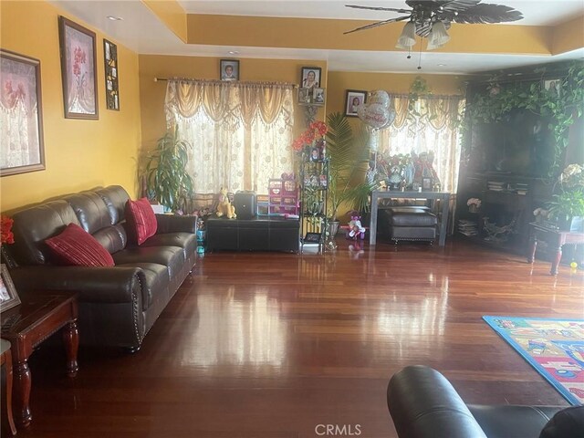12924 Chippewa St, Sylmar, CA 91342 - photo 14