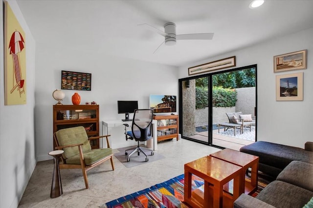 living room featuring ceiling fan